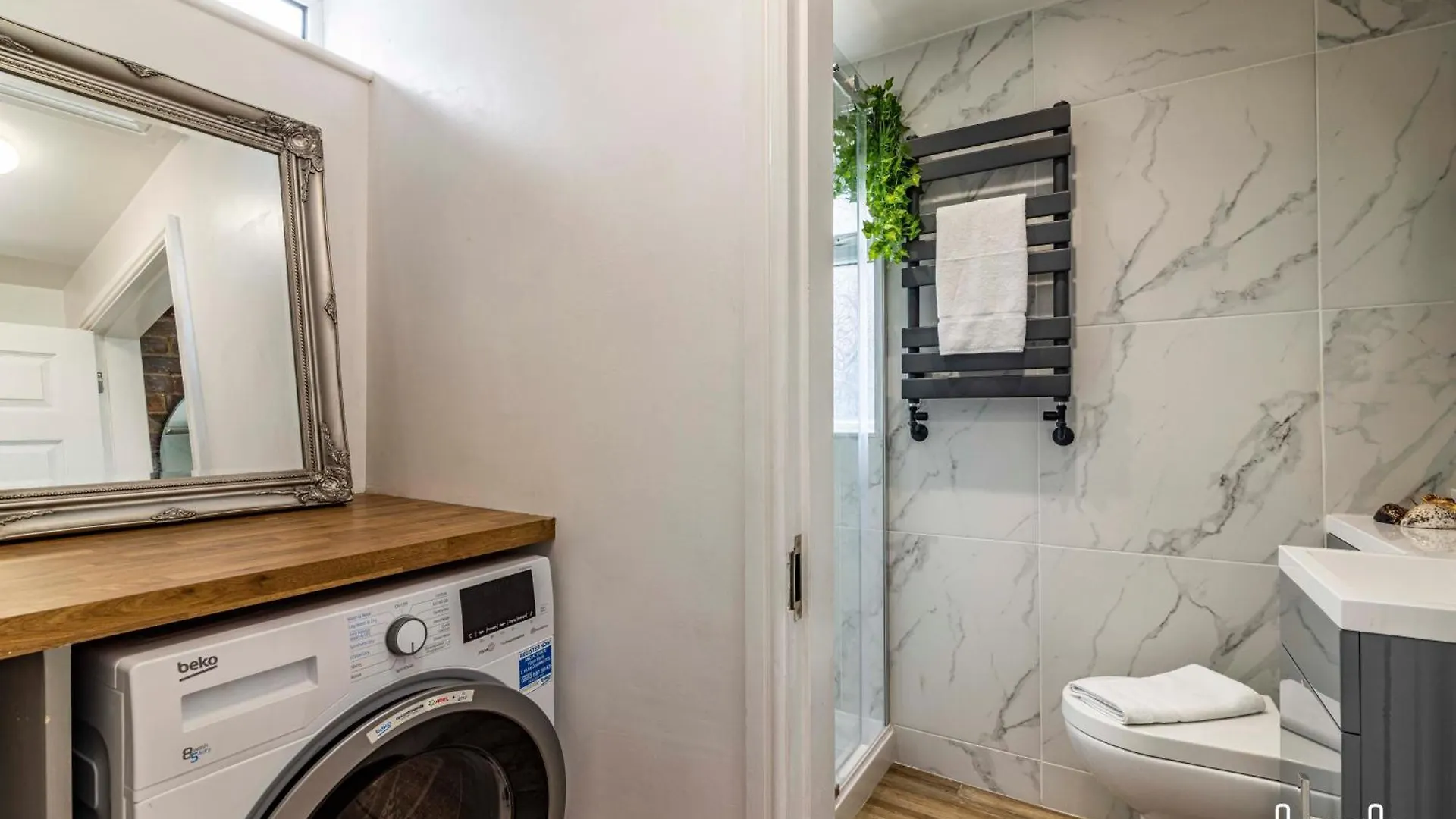 بيت للعطل Carlton Hill House - 5 Bedroom House With Parking نوتينغهام